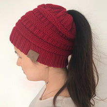 Load image into Gallery viewer, Winter Warm Ponytail Beanie