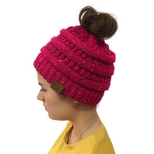 Load image into Gallery viewer, Winter Warm Ponytail Beanie