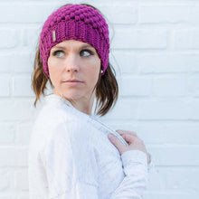 Load image into Gallery viewer, Winter Loose Knitted Women's Ponytail Beanie
